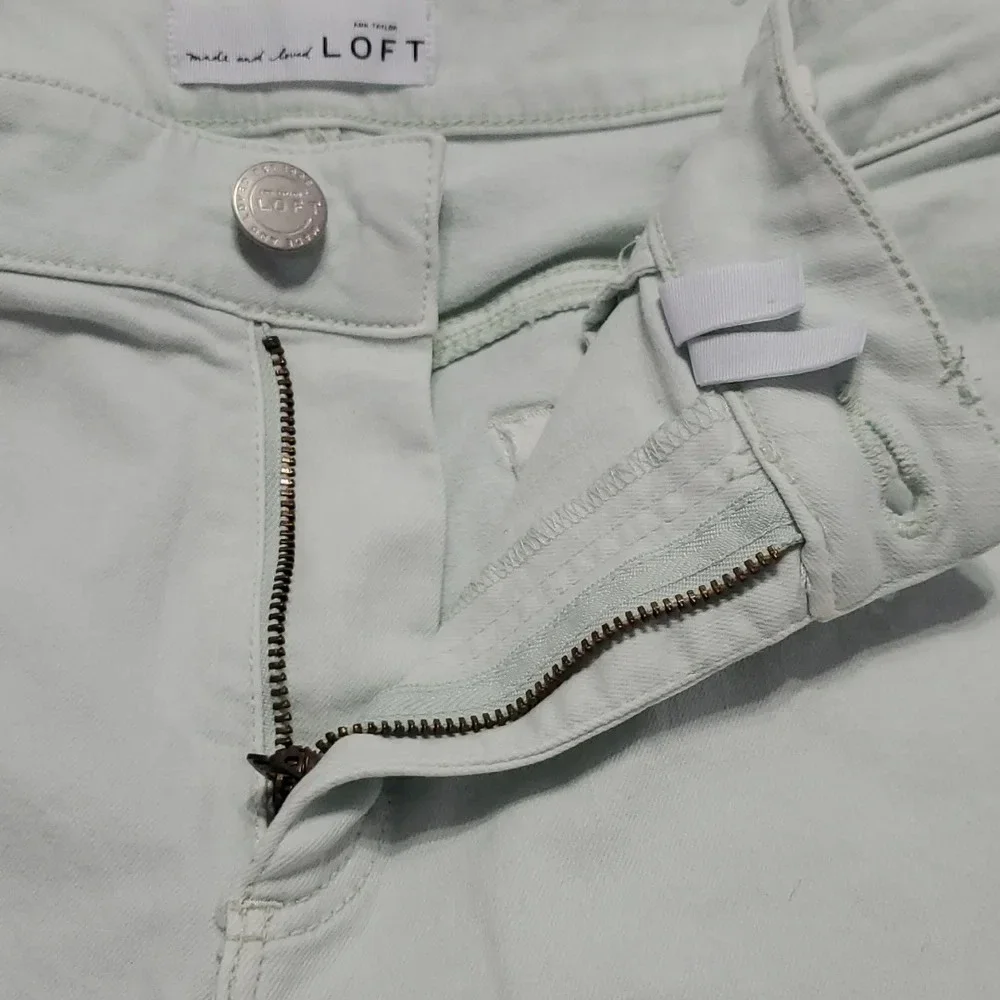 Ann Taylor Loft Women's Curvy Kick Crop Jean 30/10